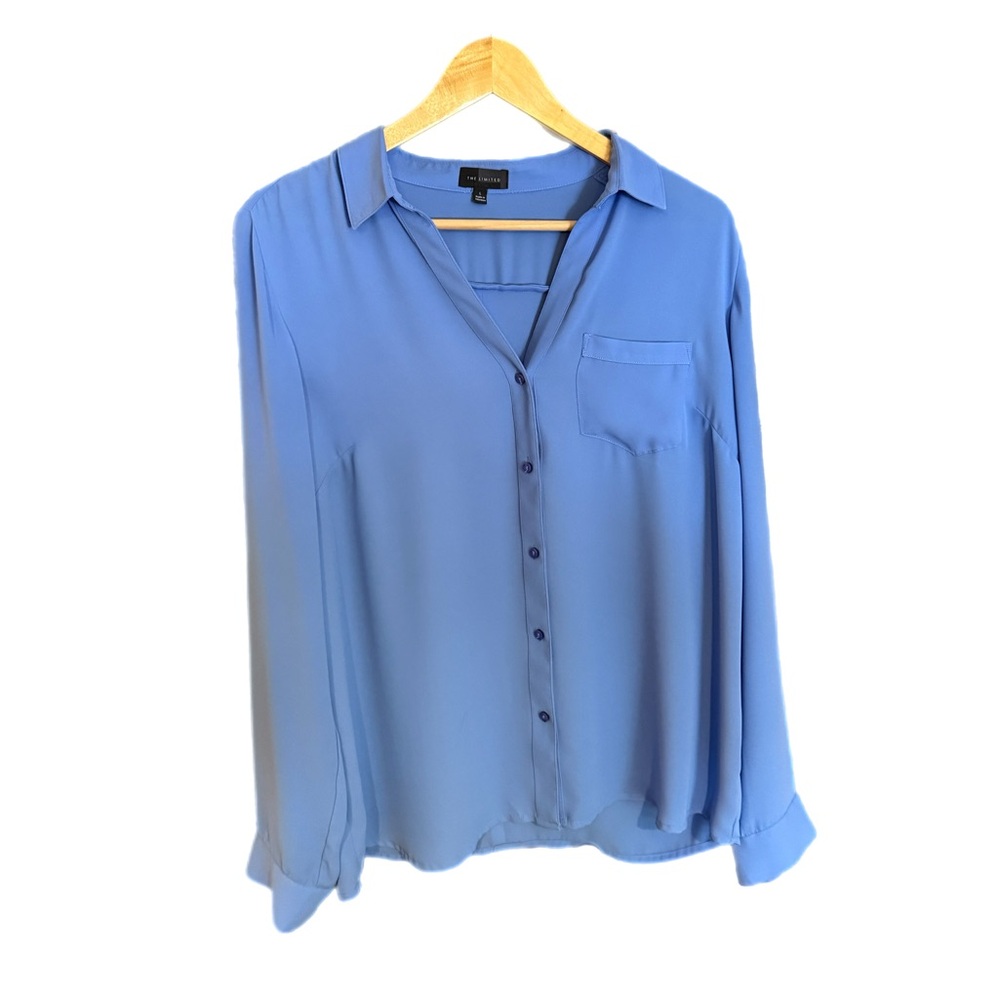 The Limited Periwinkle Print Button Down Blouse L